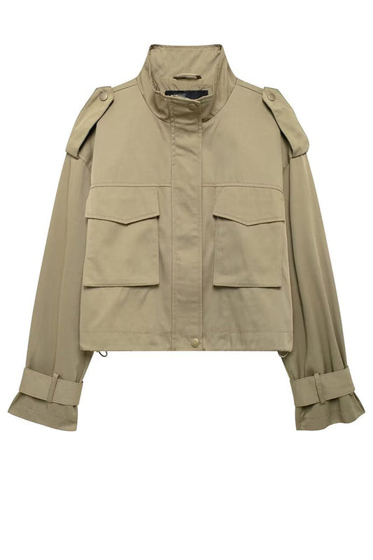 Lässige Utility-Cargo-Jacke mit Riemen- und Taschenakzenten