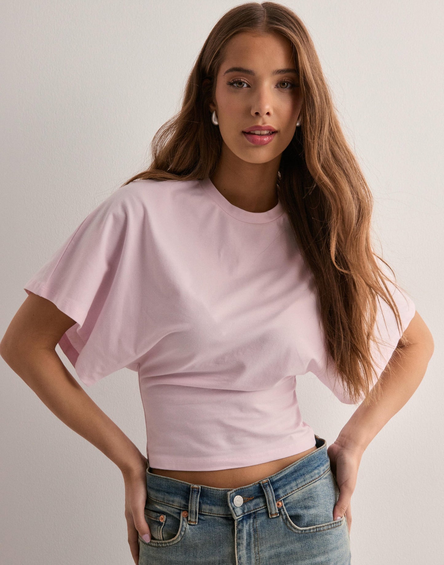 Lässiges Baumwoll-T-Shirt mit weitem Ärmel