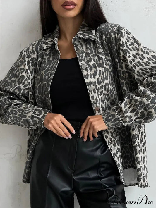 Slim Fit Jeansjacke mit Leopardenstickerei