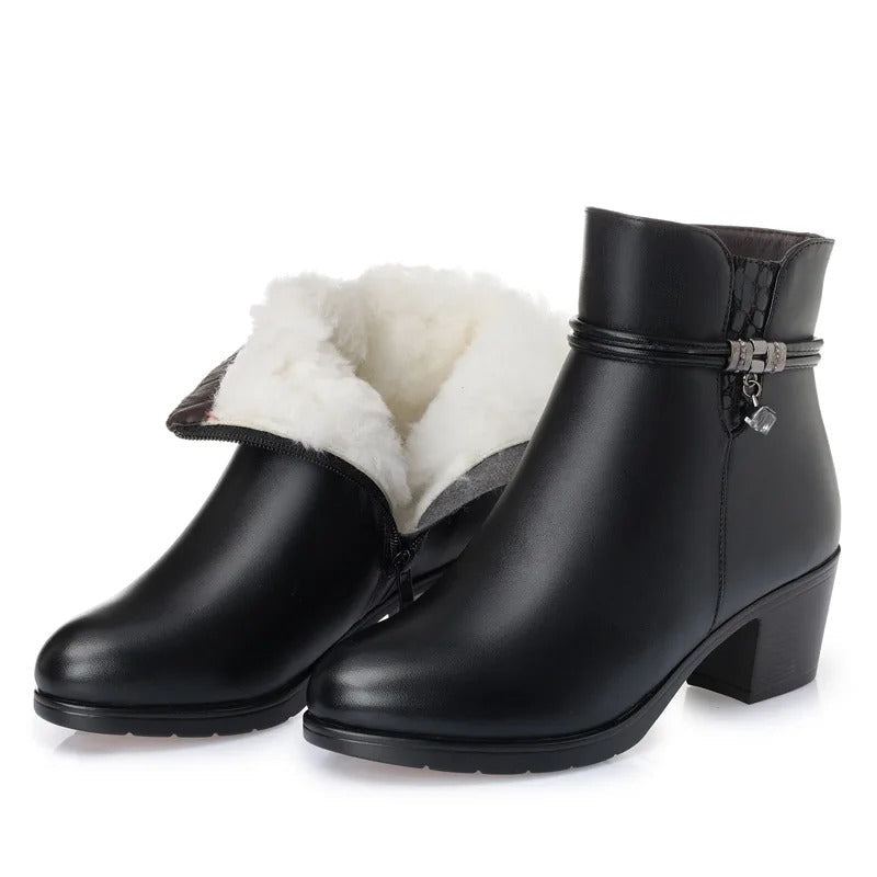 Elegante knöchelhohe Stiefel mit Fleecefutter und seitlichem Reißverschlussverschluss